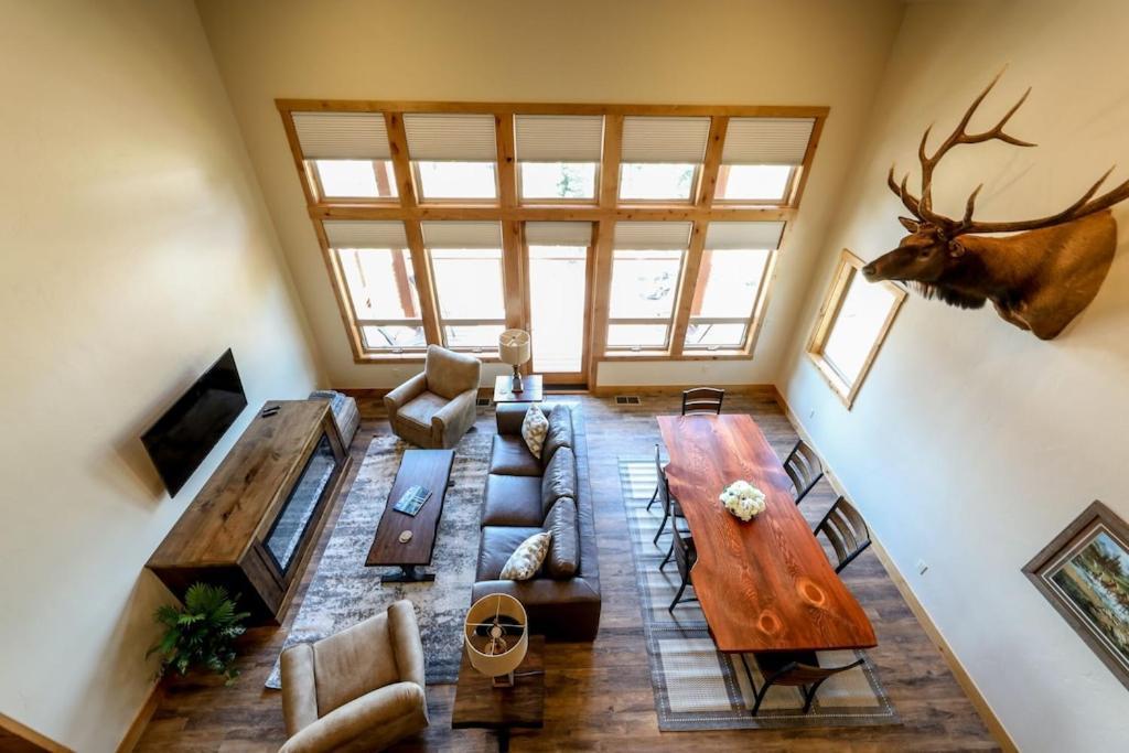 Townhome Next To Clubhouse In Exclusive Eagle Bend - The Glacier Бигфорк Екстериор снимка