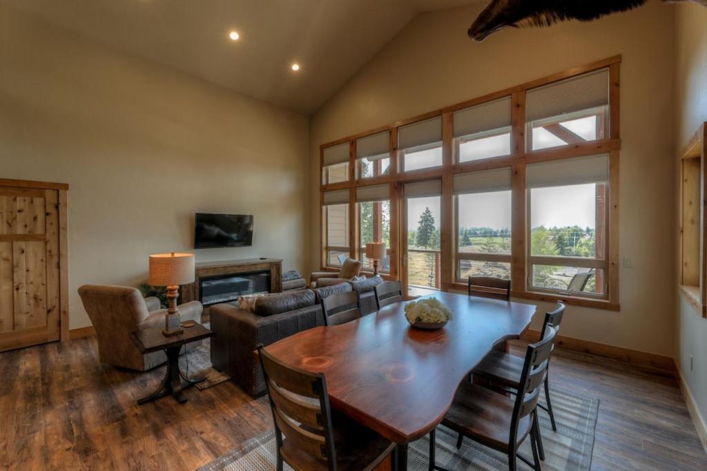 Townhome Next To Clubhouse In Exclusive Eagle Bend - The Glacier Бигфорк Екстериор снимка